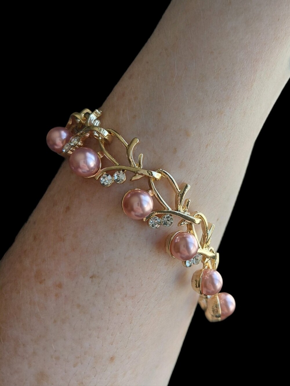 Gold Branch Bracelet with Mauve Pearls and Crystals